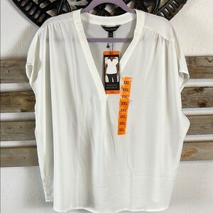Banana Republic White V-Neck Blouse -New! S:XXL